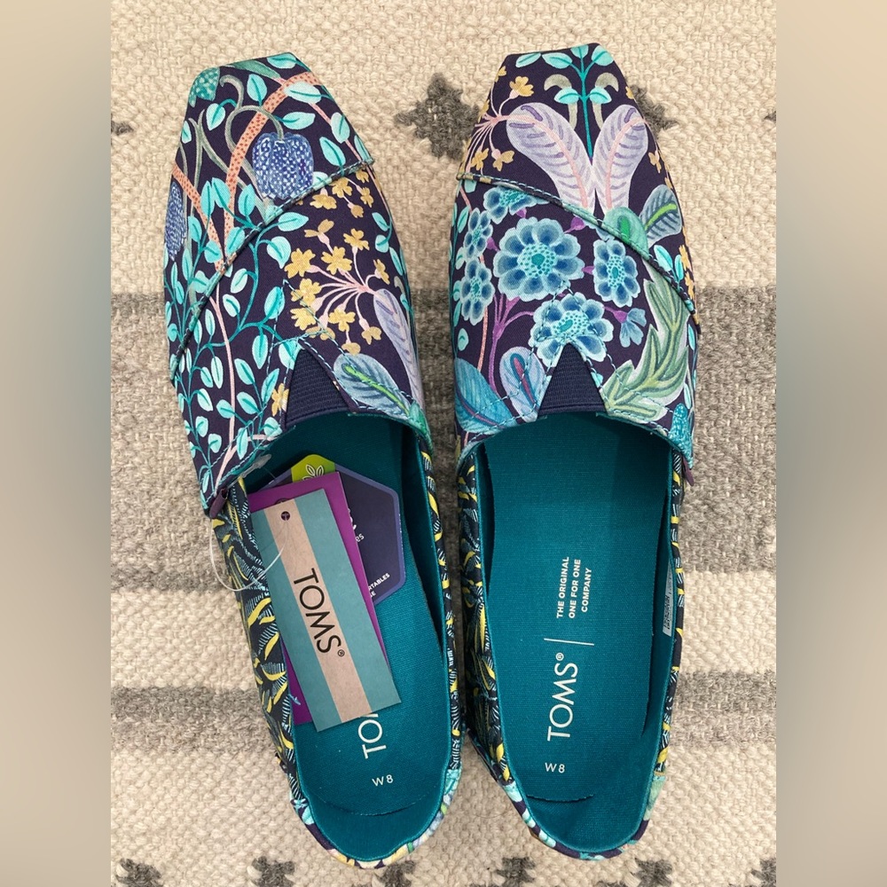 Toms Women's Alpargata Curation Elm House Made With Liberty Fabric Slip On Sz 8